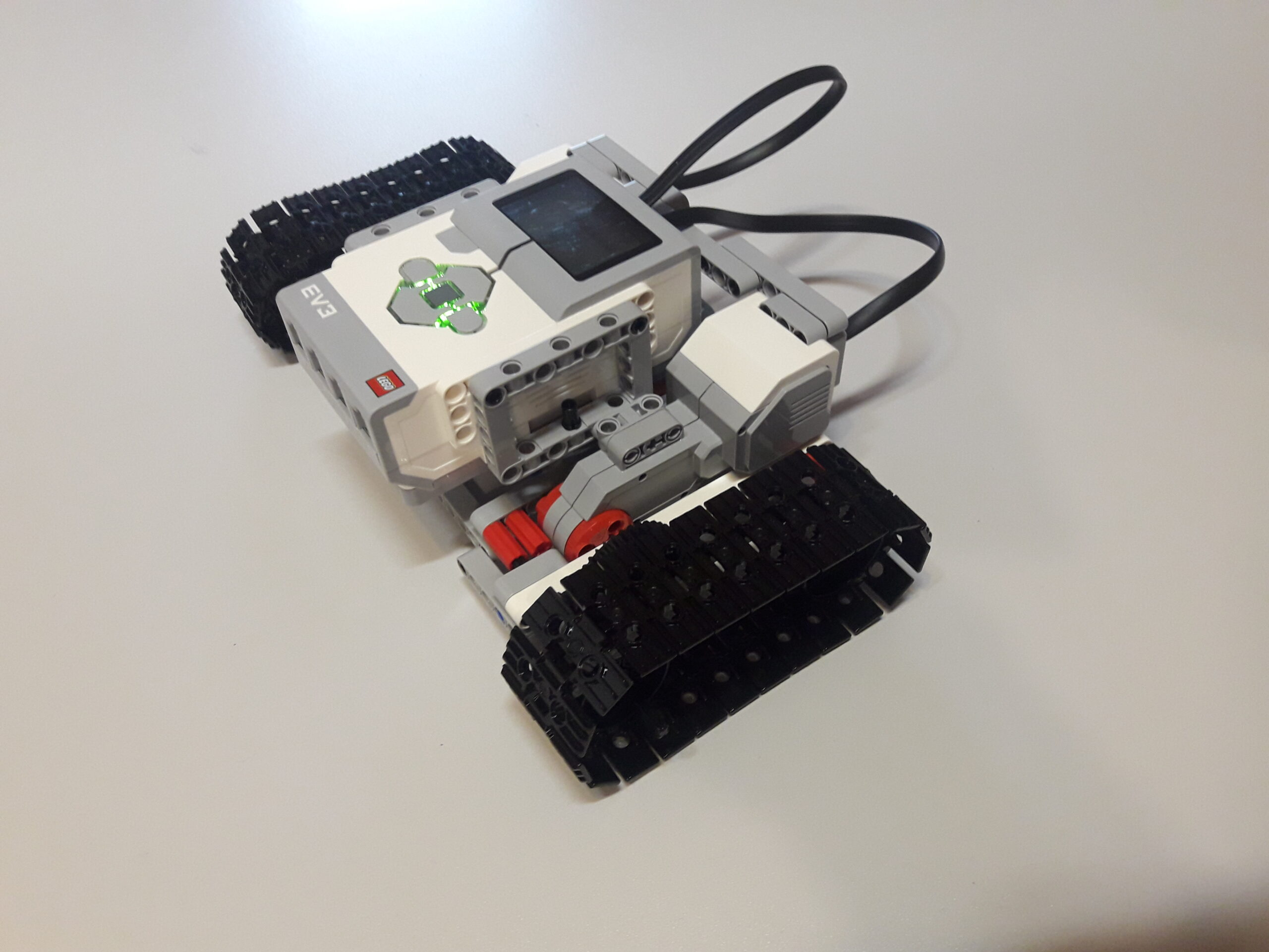 Curs Robotica nivel avansat Inventicum Brașov