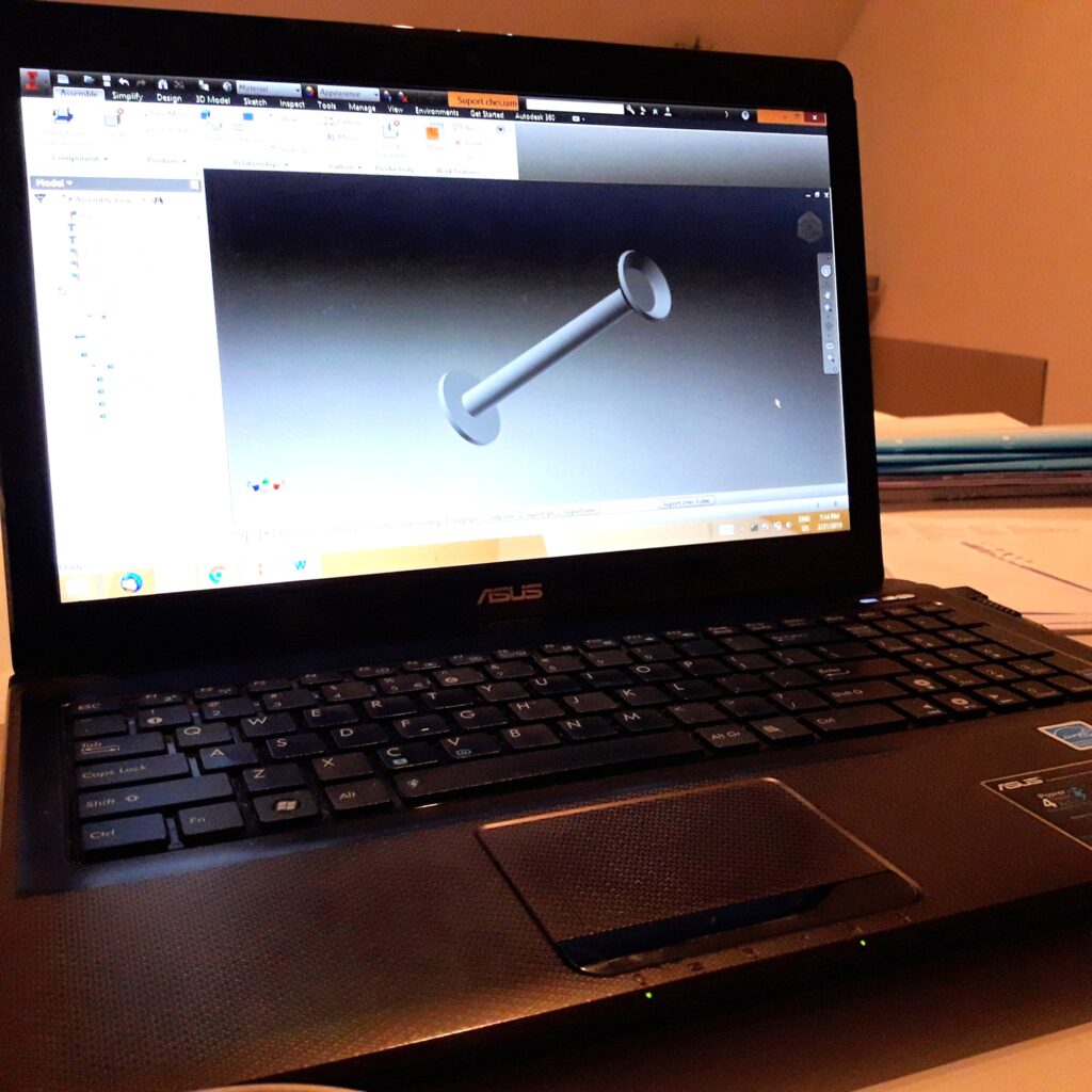 Curs Robotica pentru copii Inventicum Brașov