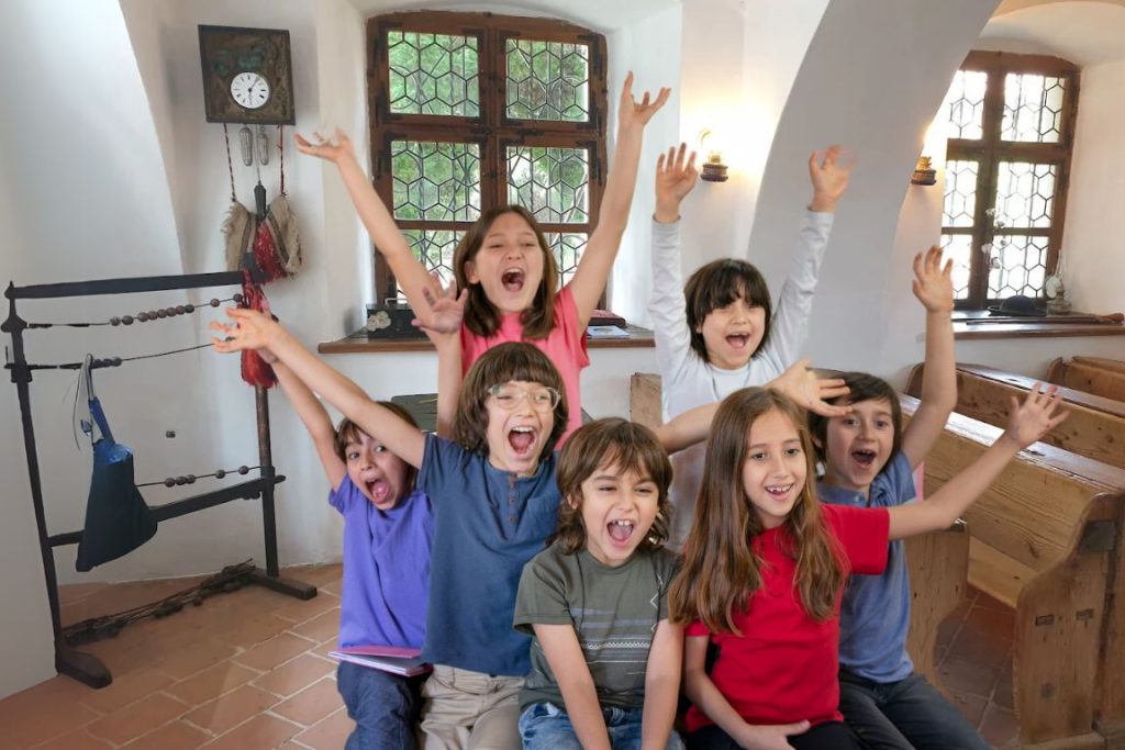 Inventicum Scoala De vara 2025 -Aventuri Educative