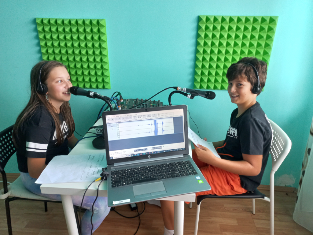 Curs Mass-Media Pentru copii 9-14 ani Inventicum Brasov