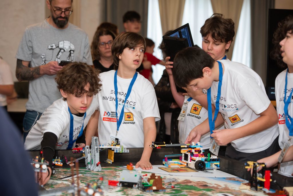 Echipa INVENTIFORCE Brașov la etapa națională FIRST LEGO League Challenge 2026